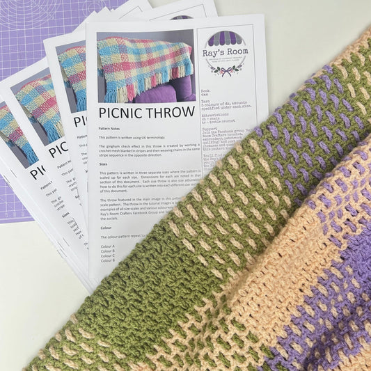 Spring Summer Picnic Throw
